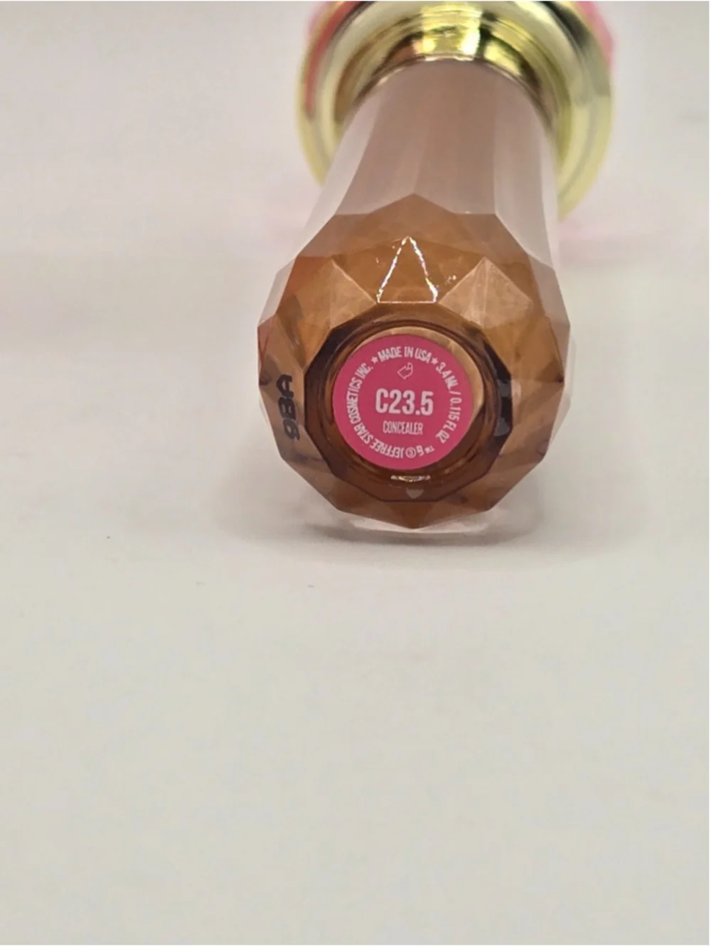Jeffree Star Magic Star Liquid Concealer C23.5 Deep Skin Golden Red Makeup NIB